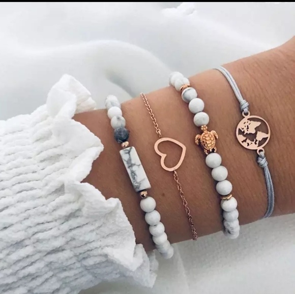 Jewelry - 4pc. Beaded Bracelet set